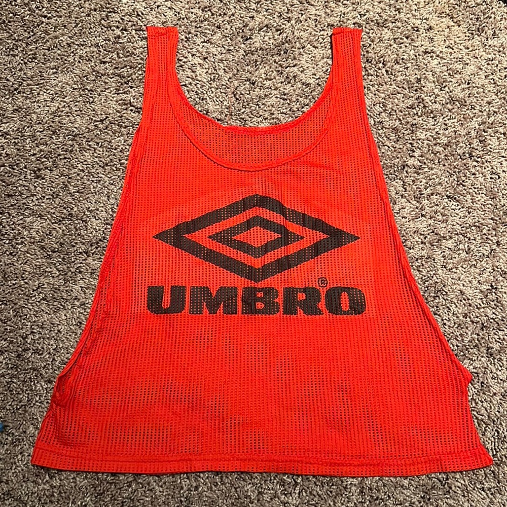 Umbro Soccer Vest - Red - One Size, Unisex